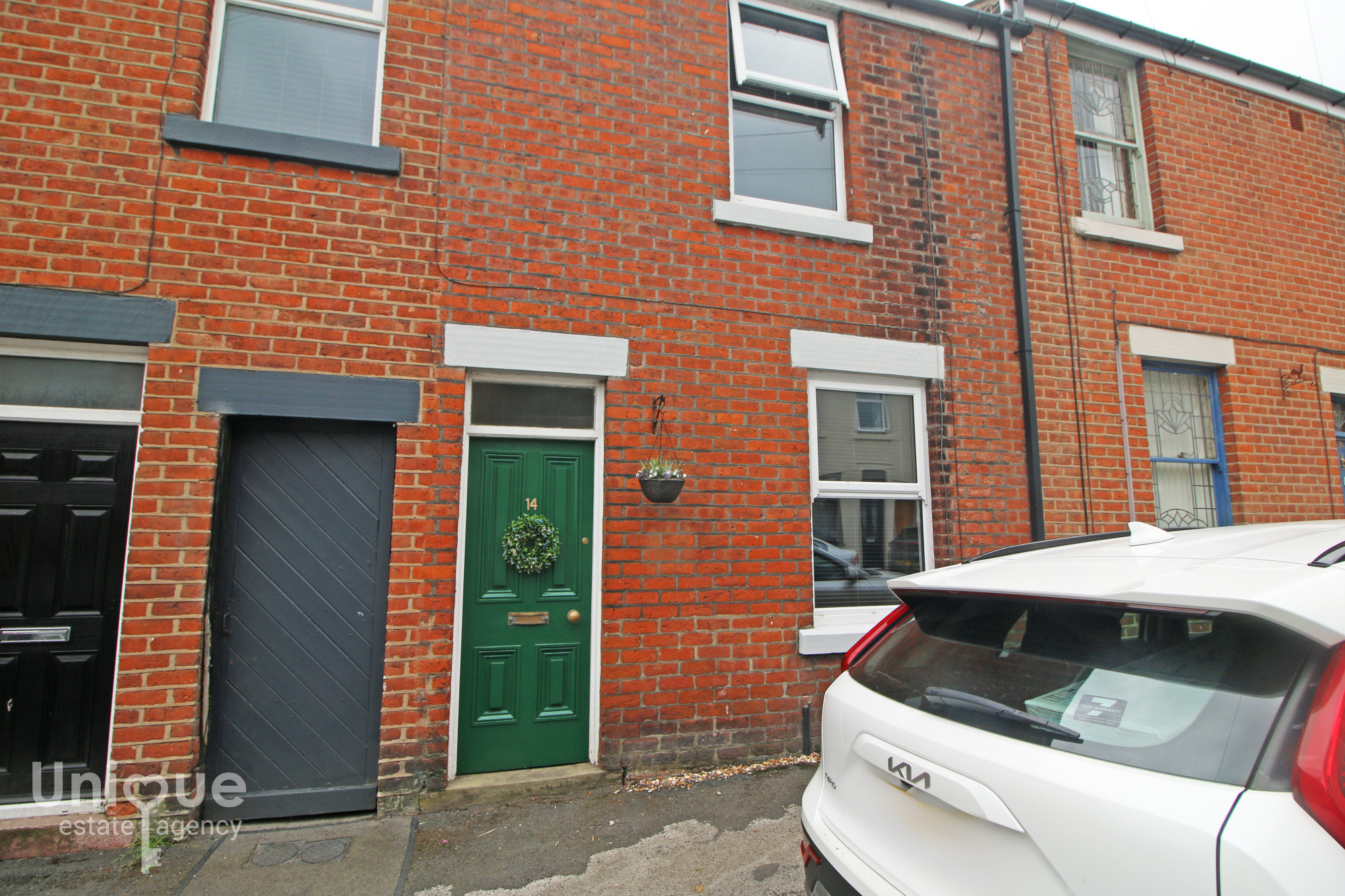3 bedroom Terraced House Under Offer