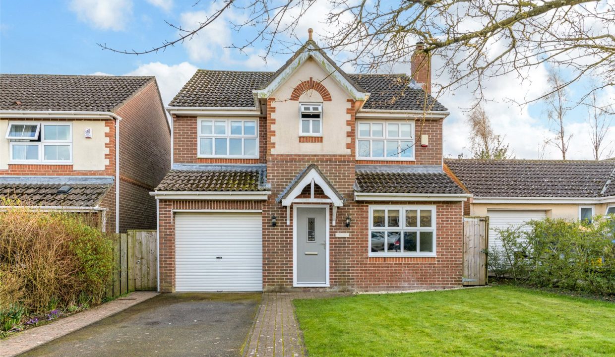 5 bedroom House (unspecified) For Sale