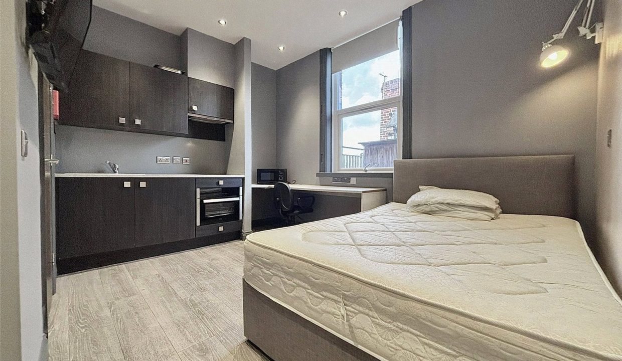  Property To Let