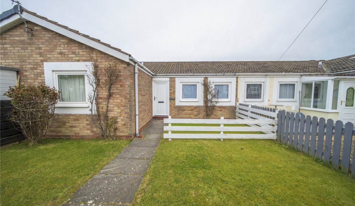  Detached bungalow For Sale
