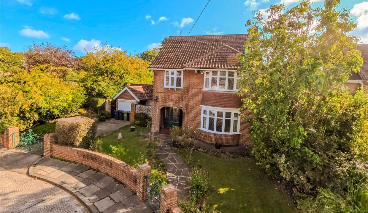  Detached house For Sale