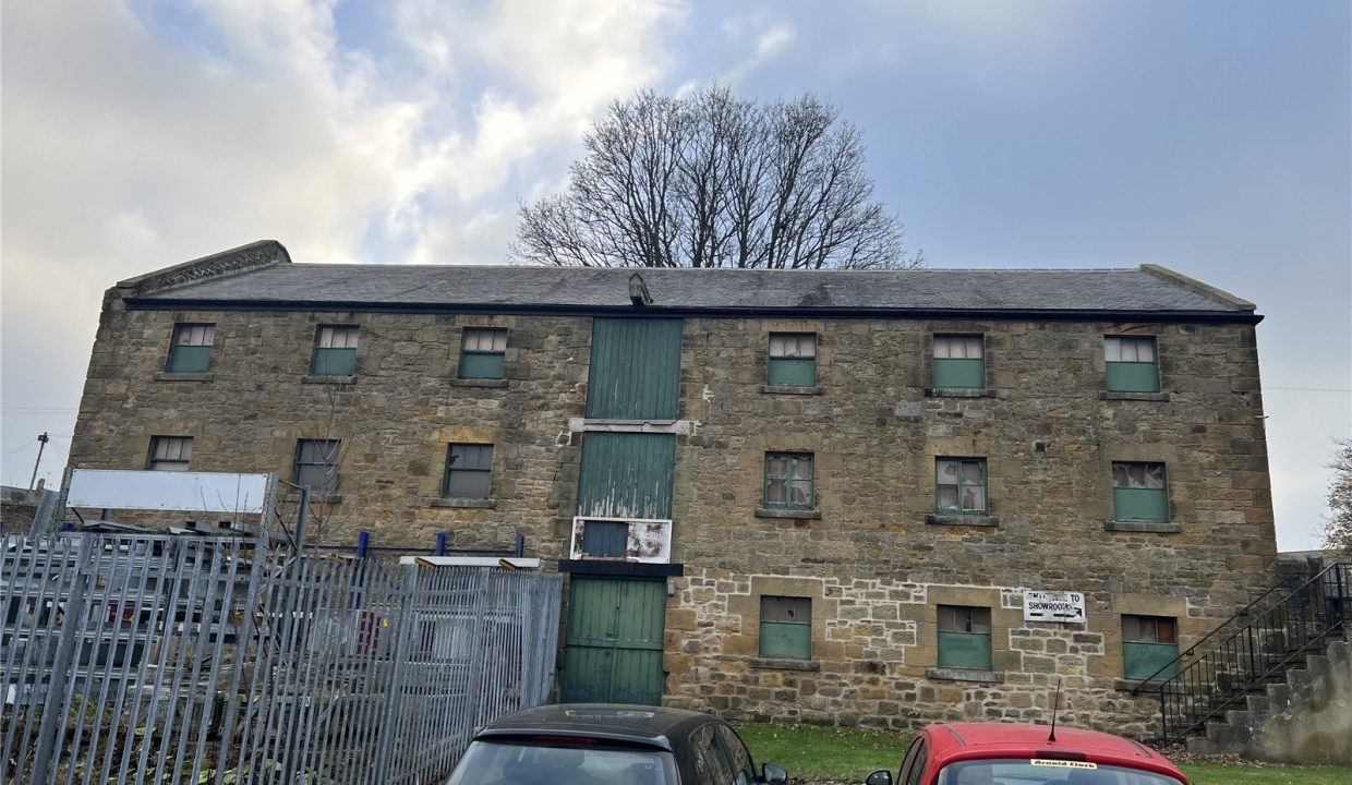  Property To Let