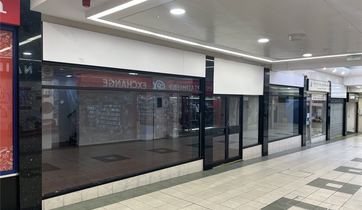  Property To Let