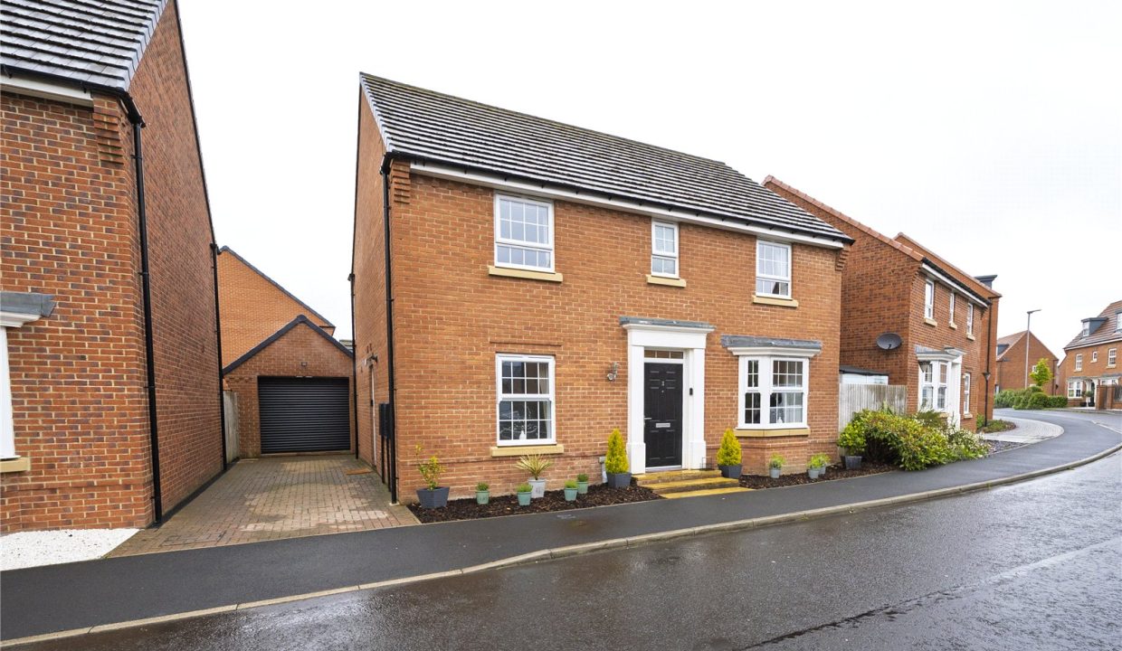  Detached house For Sale