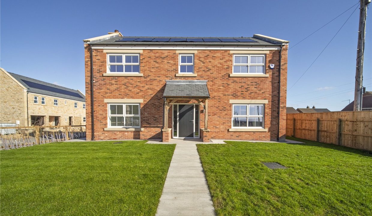  Detached house For Sale