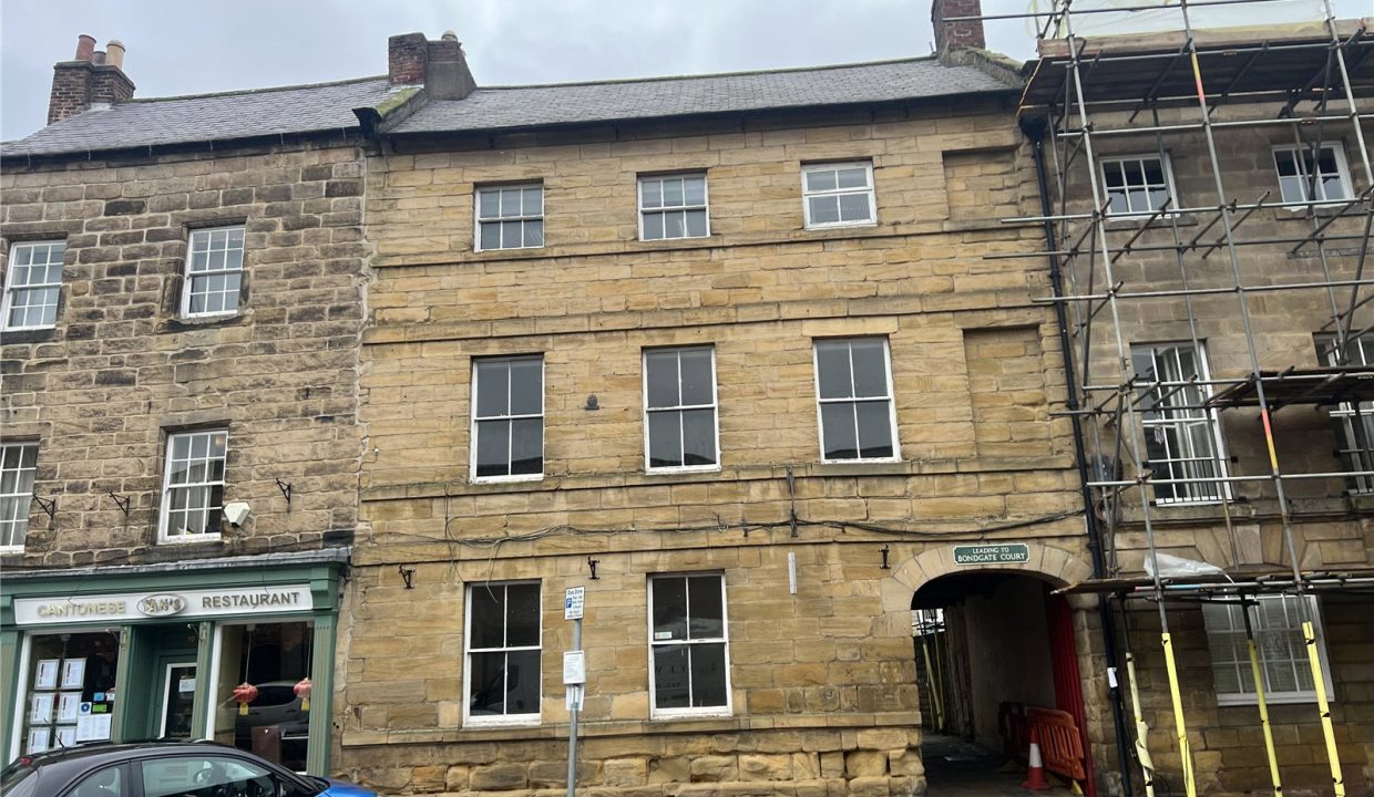  Property To Let
