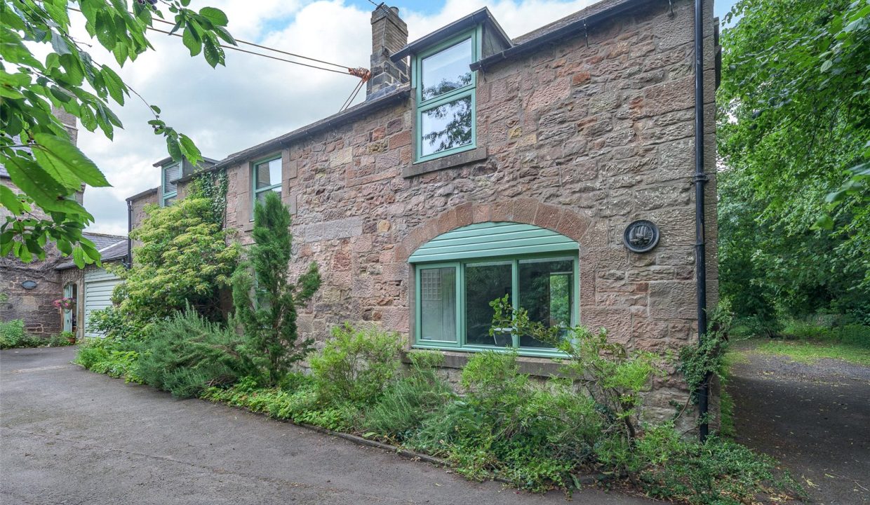  Cottage For Sale