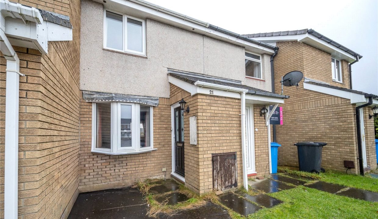  Terraced House For Sale