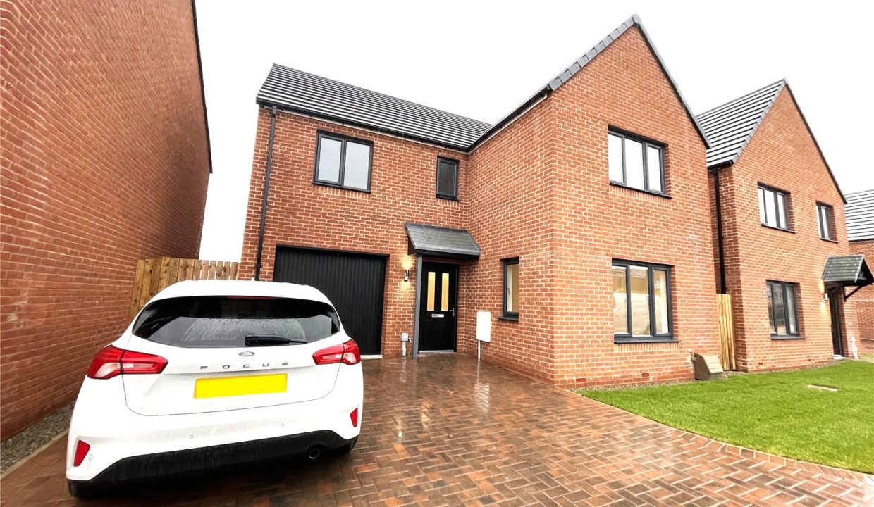  Detached house To Let