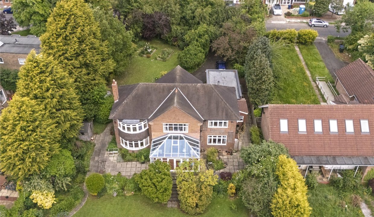 5 bedroom  For Sale