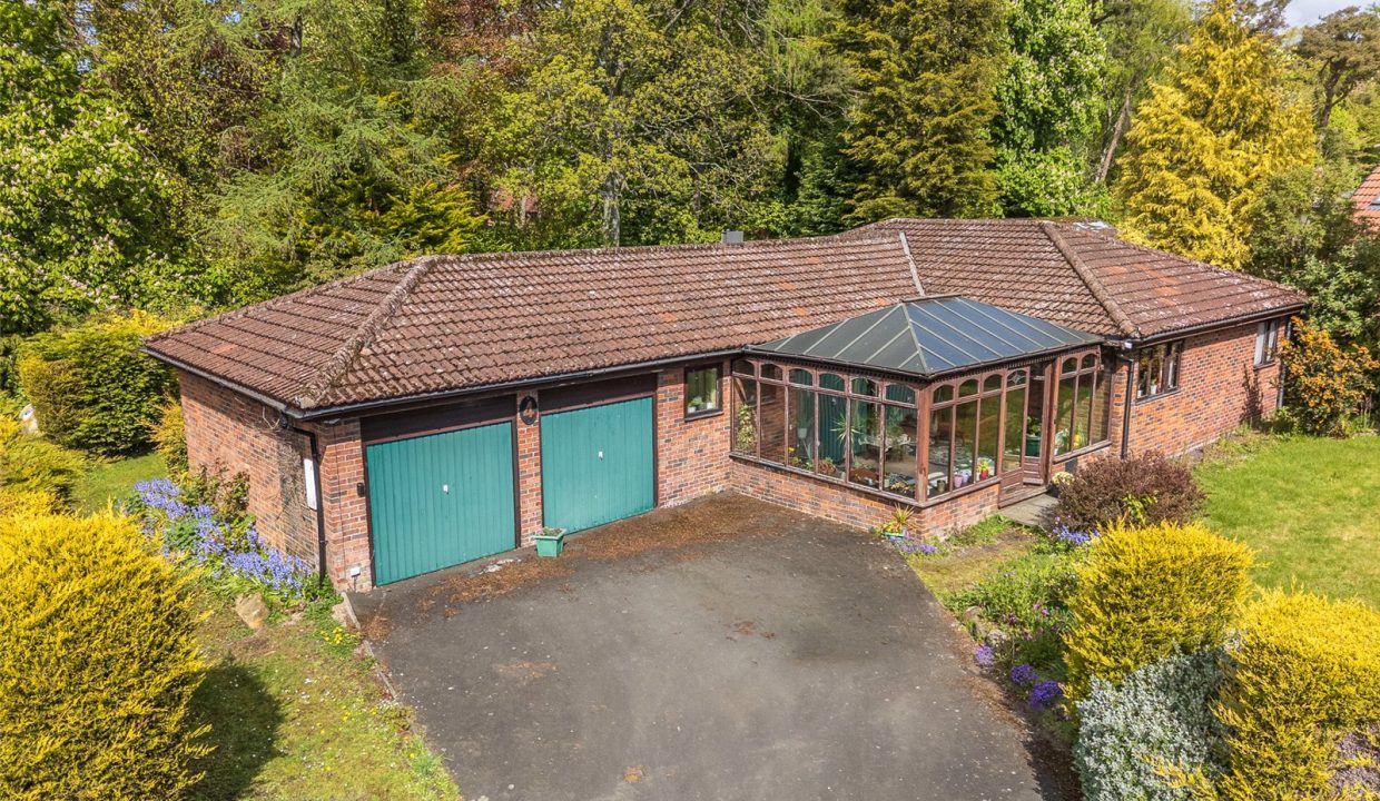  Detached bungalow For Sale