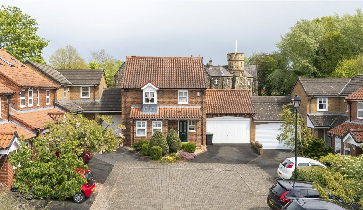  Detached house For Sale