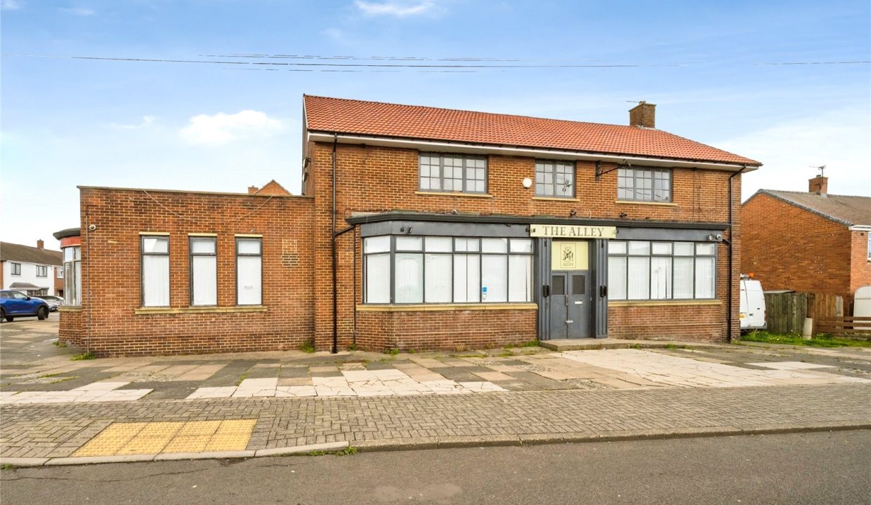  Flat To Let