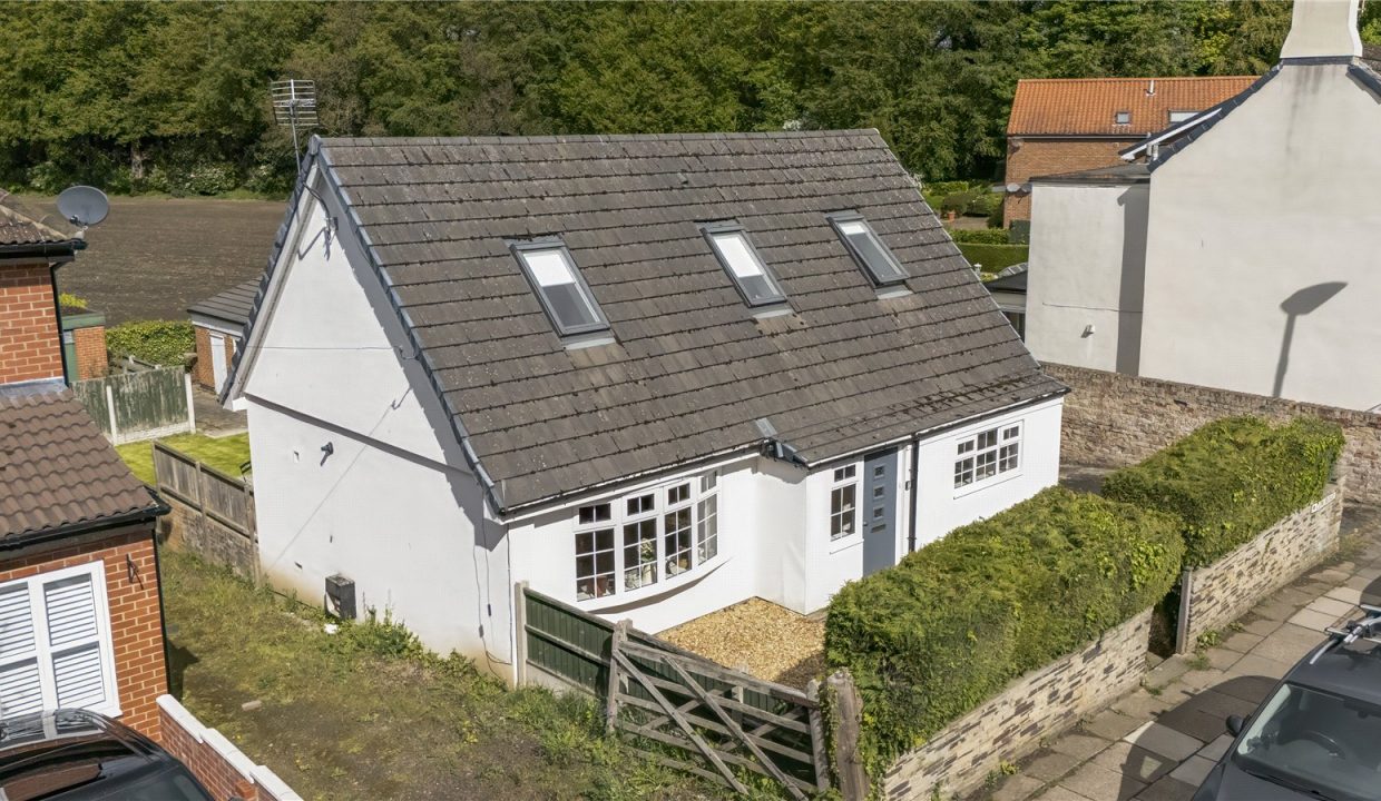  Detached house For Sale