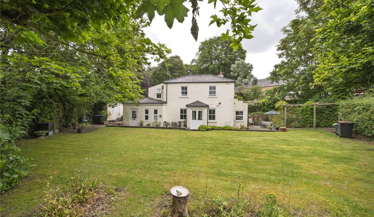  Cottage For Sale