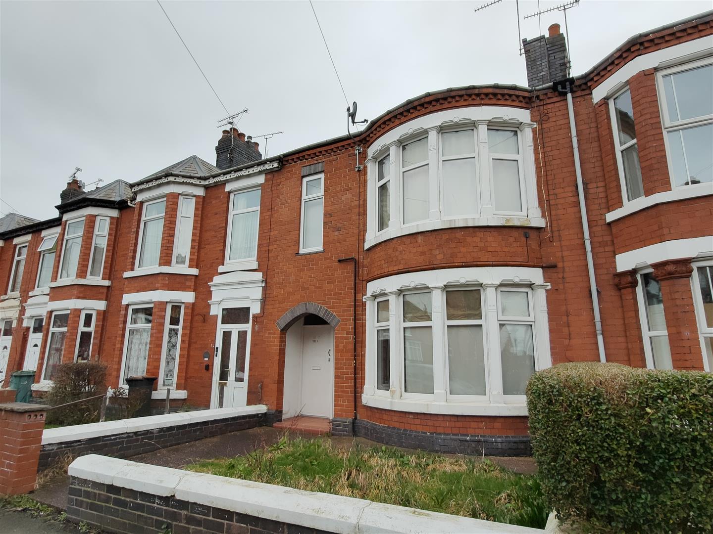 2 bedroom House (unspecified) For Sale