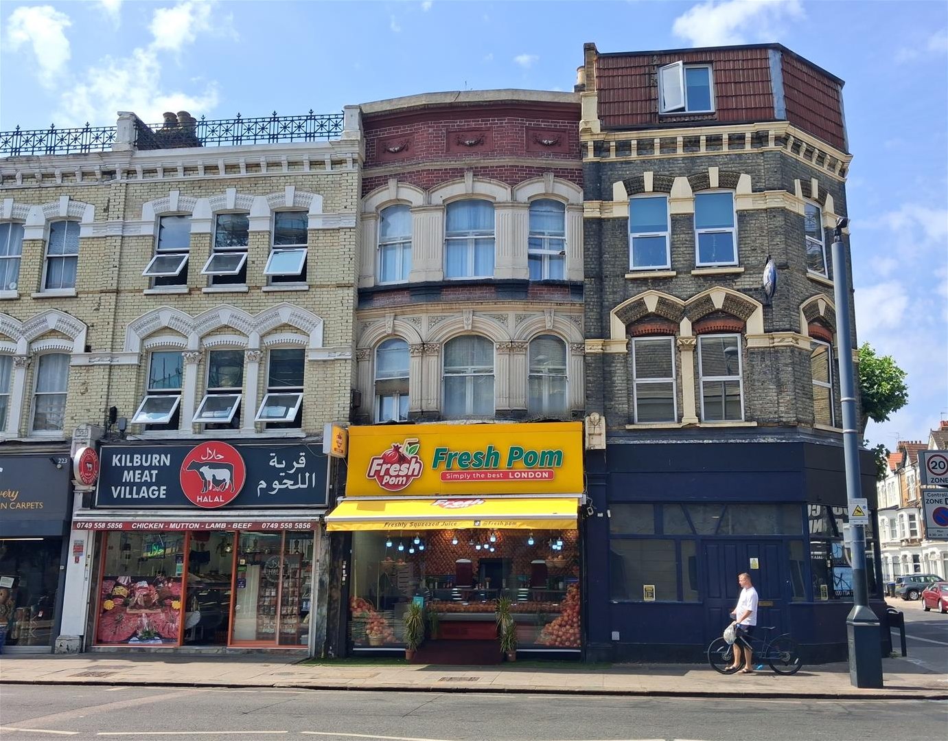 5 bedroom Studio flat For Sale