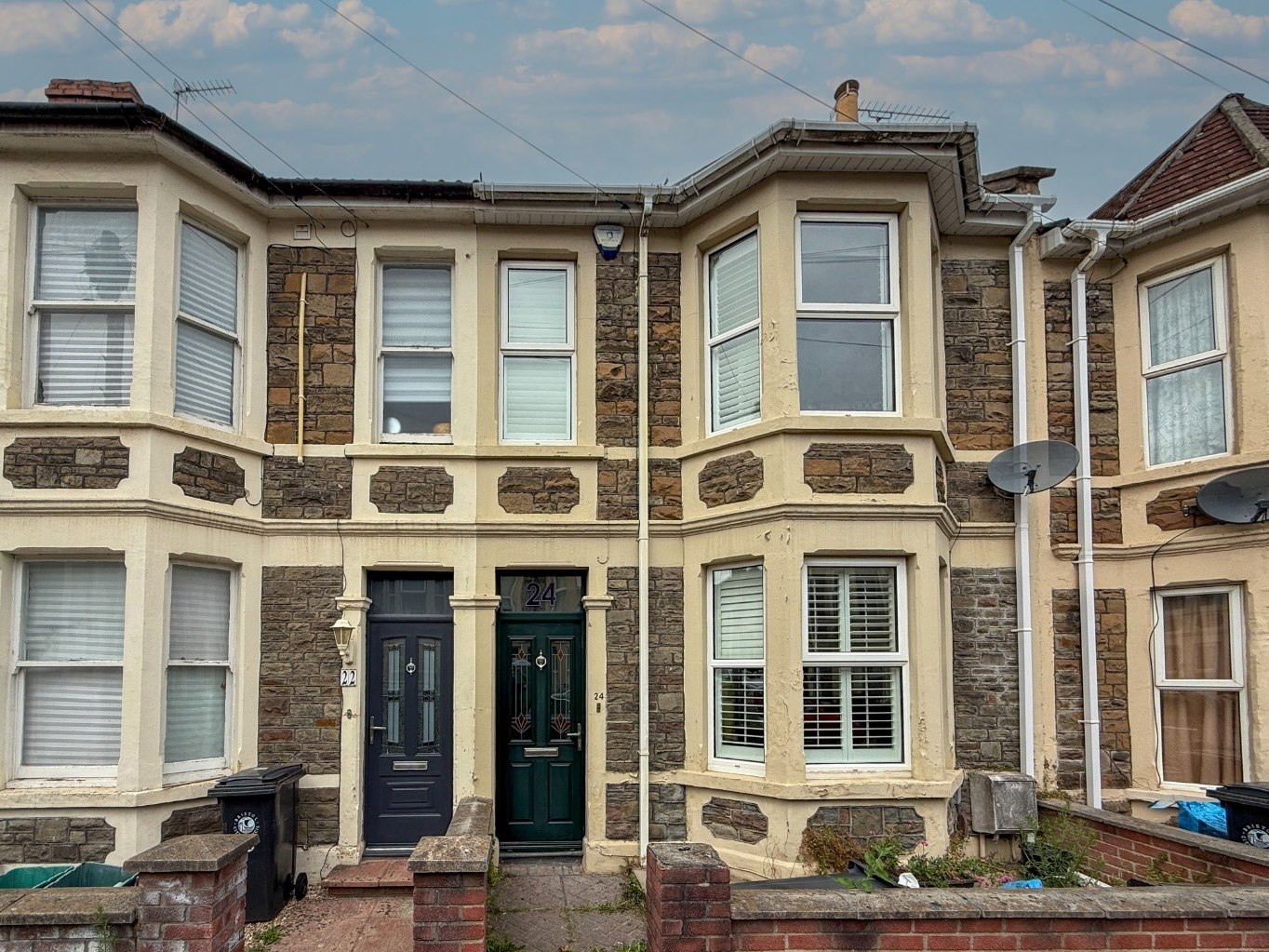 2 bedroom House (unspecified) For Sale