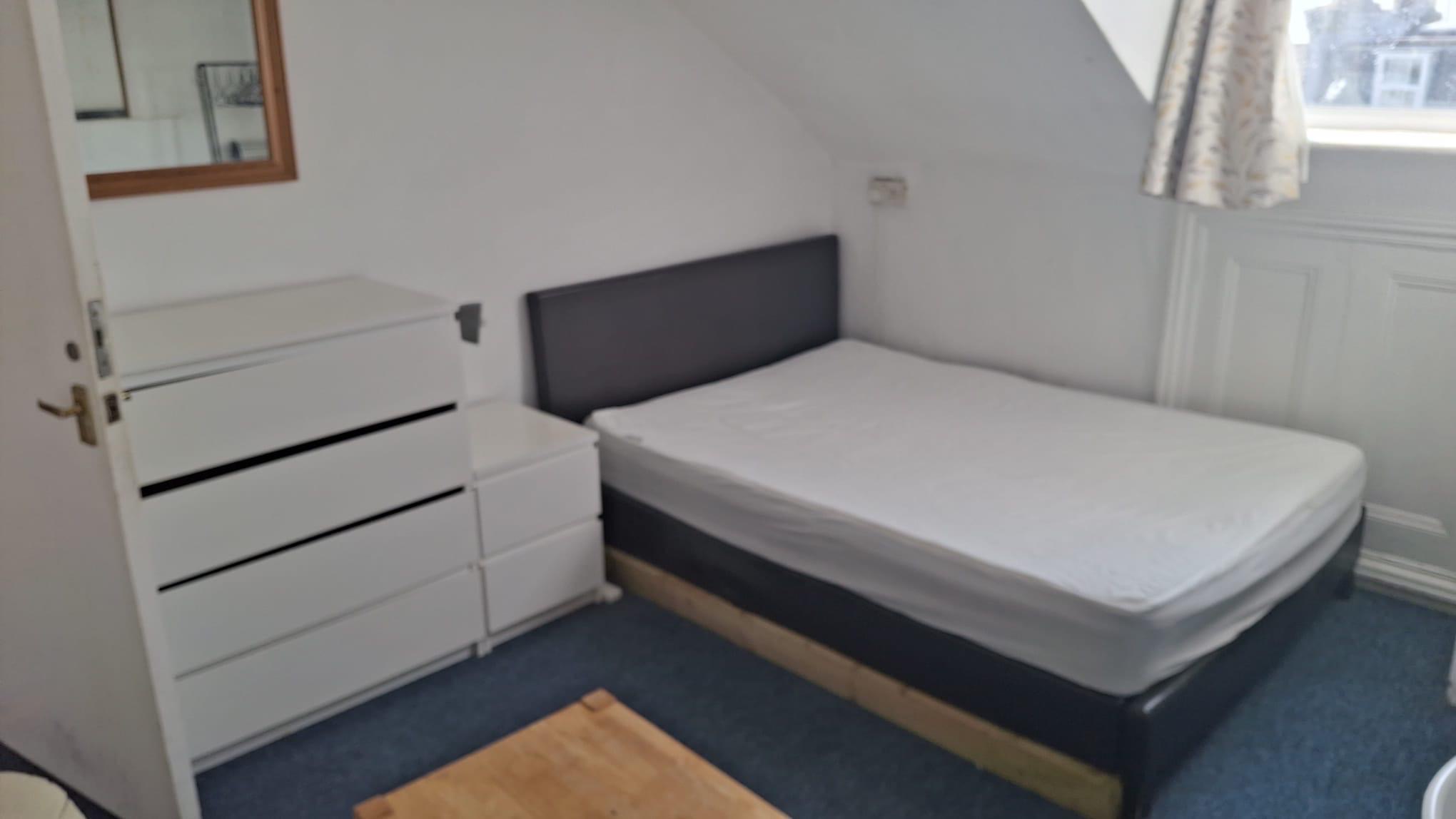 1 bedroom  To Let