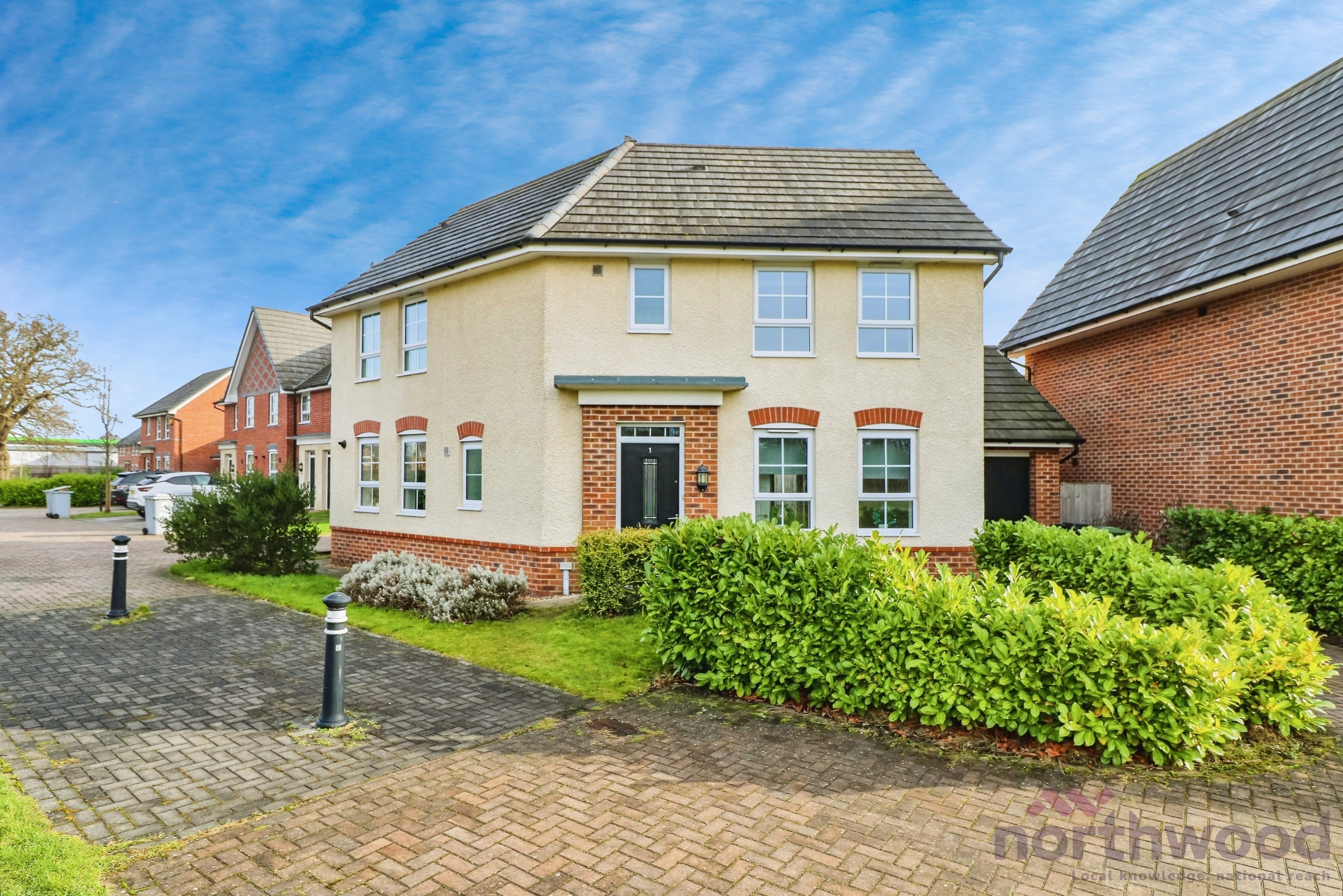 3 bedroom Detached house To Let
