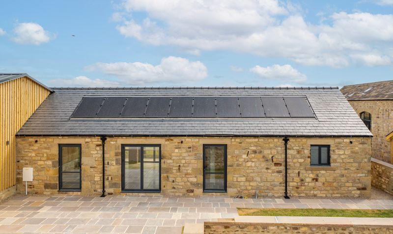 2 bedroom Barn Conversion Under Offer