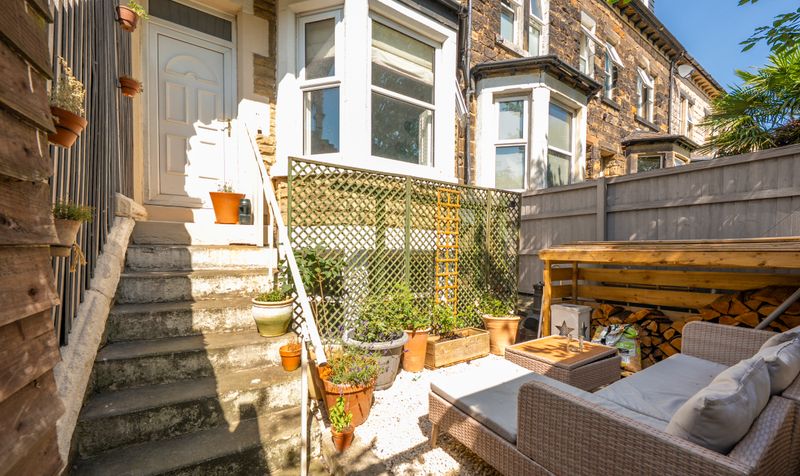 4 bedroom Property For Sale