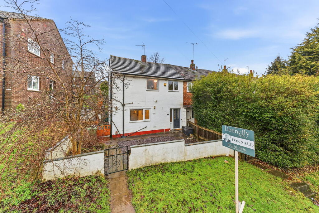 3 bedroom End of terrace house For Sale