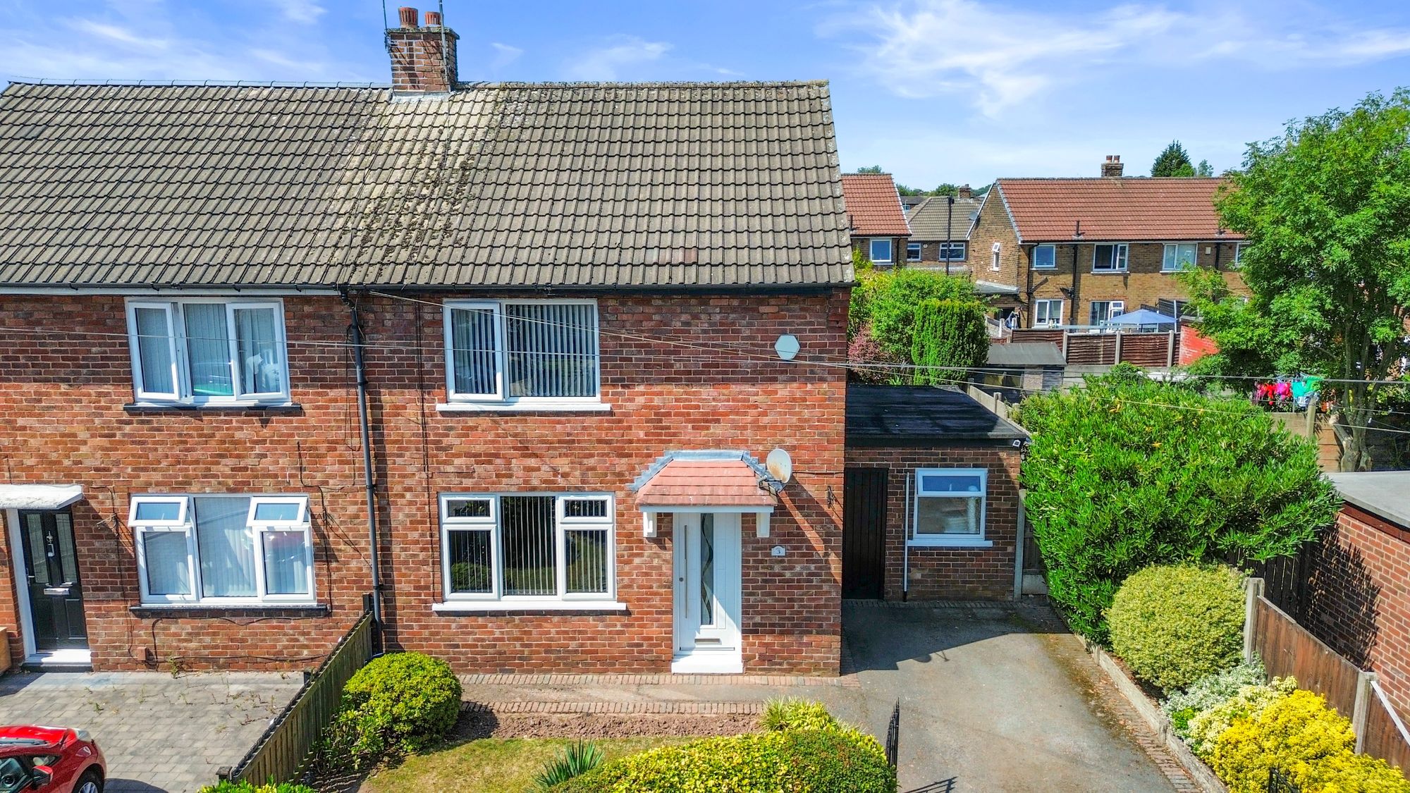 2 bedroom Semi-detached house For Sale