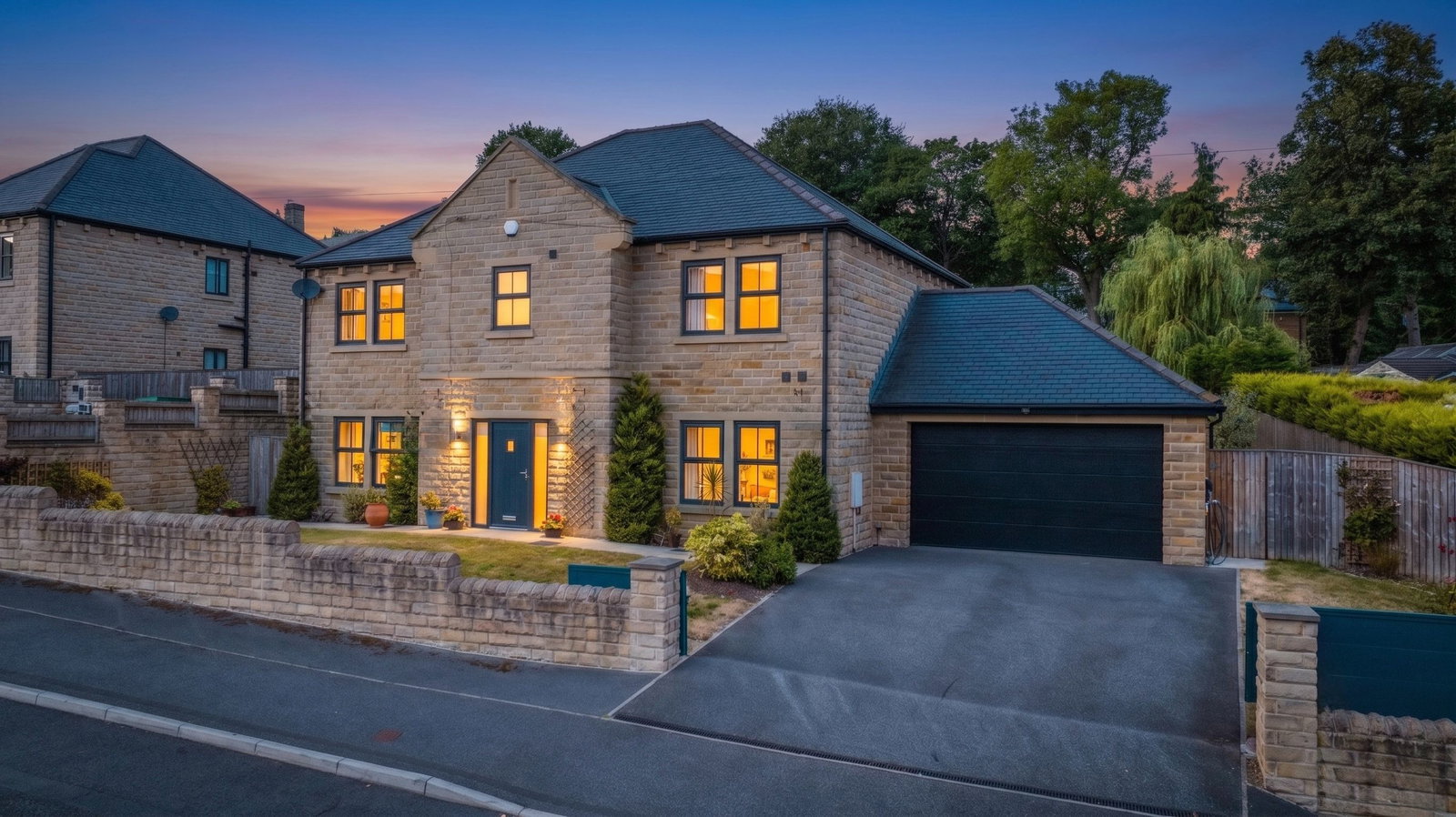 5 bedroom Detached house For Sale