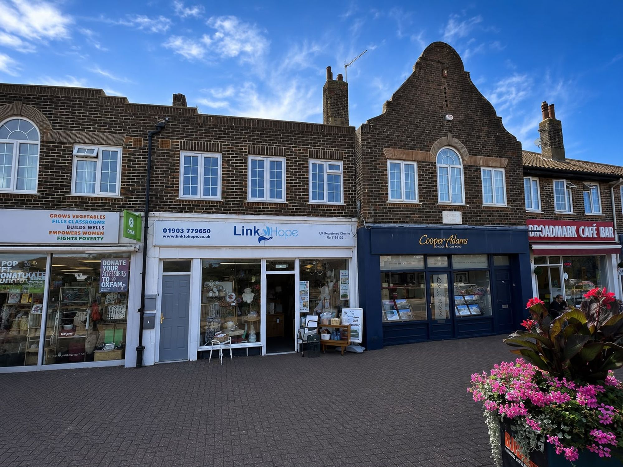 2 bedroom Flat share Let