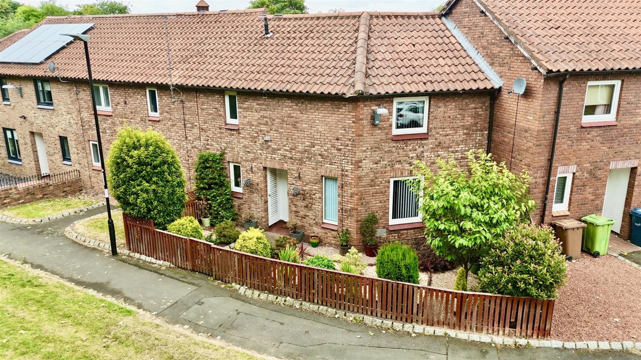 3 bedroom Terraced bungalow For Sale