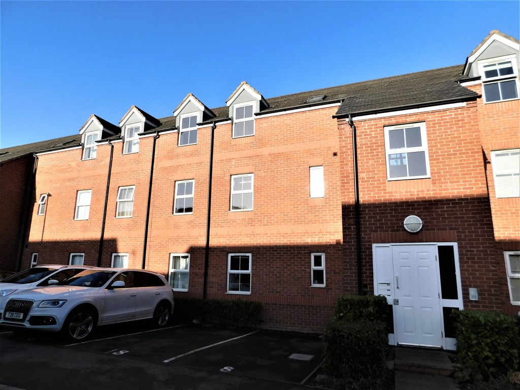 2 bedroom Apartment To Let