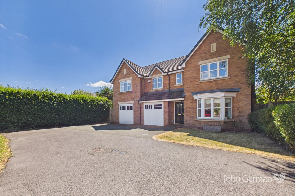 5 bedroom Detached house For Sale