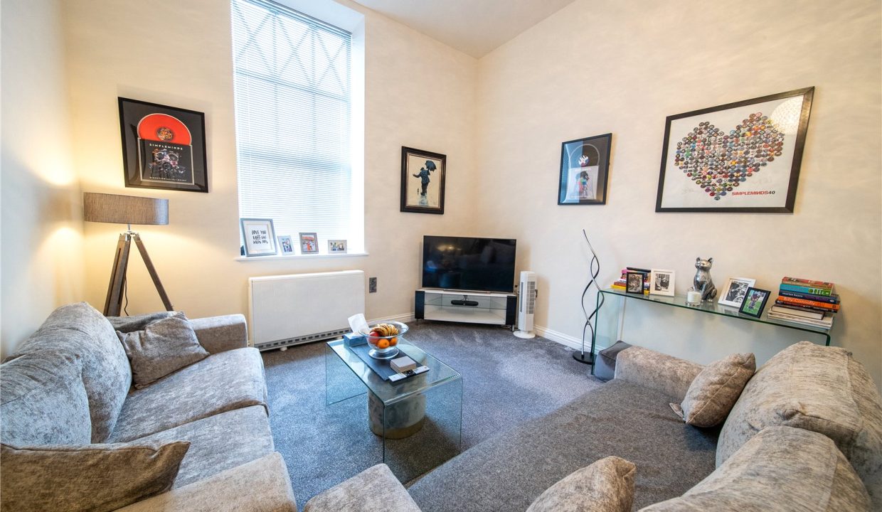 2 bedroom Apartment For Sale