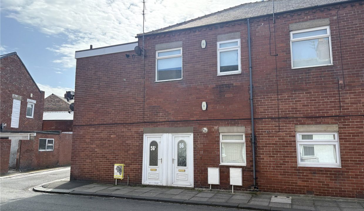  Apartment To Let