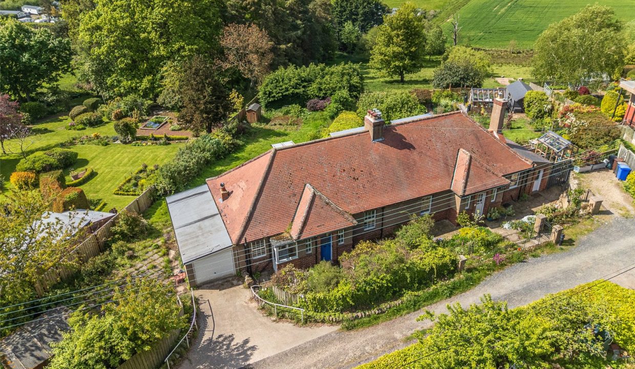  Detached house For Sale