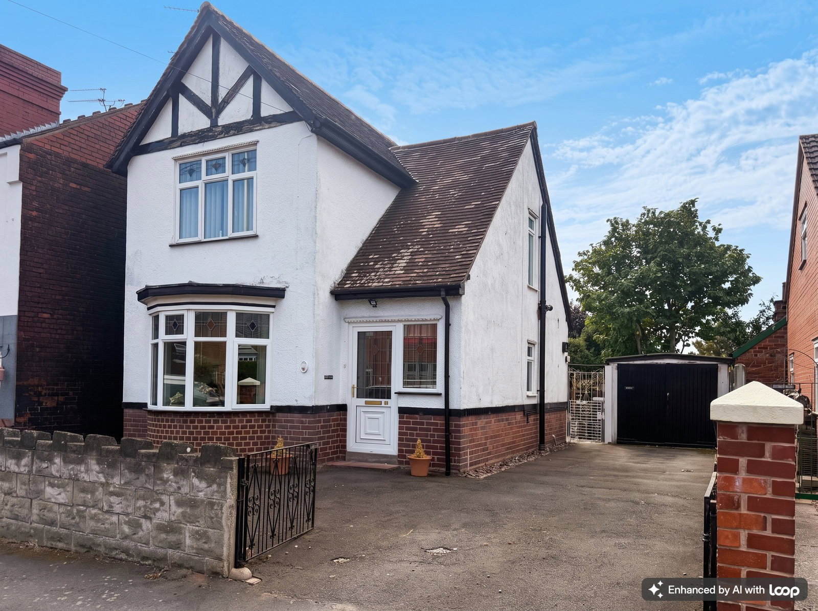 2 bedroom Detached house For Sale