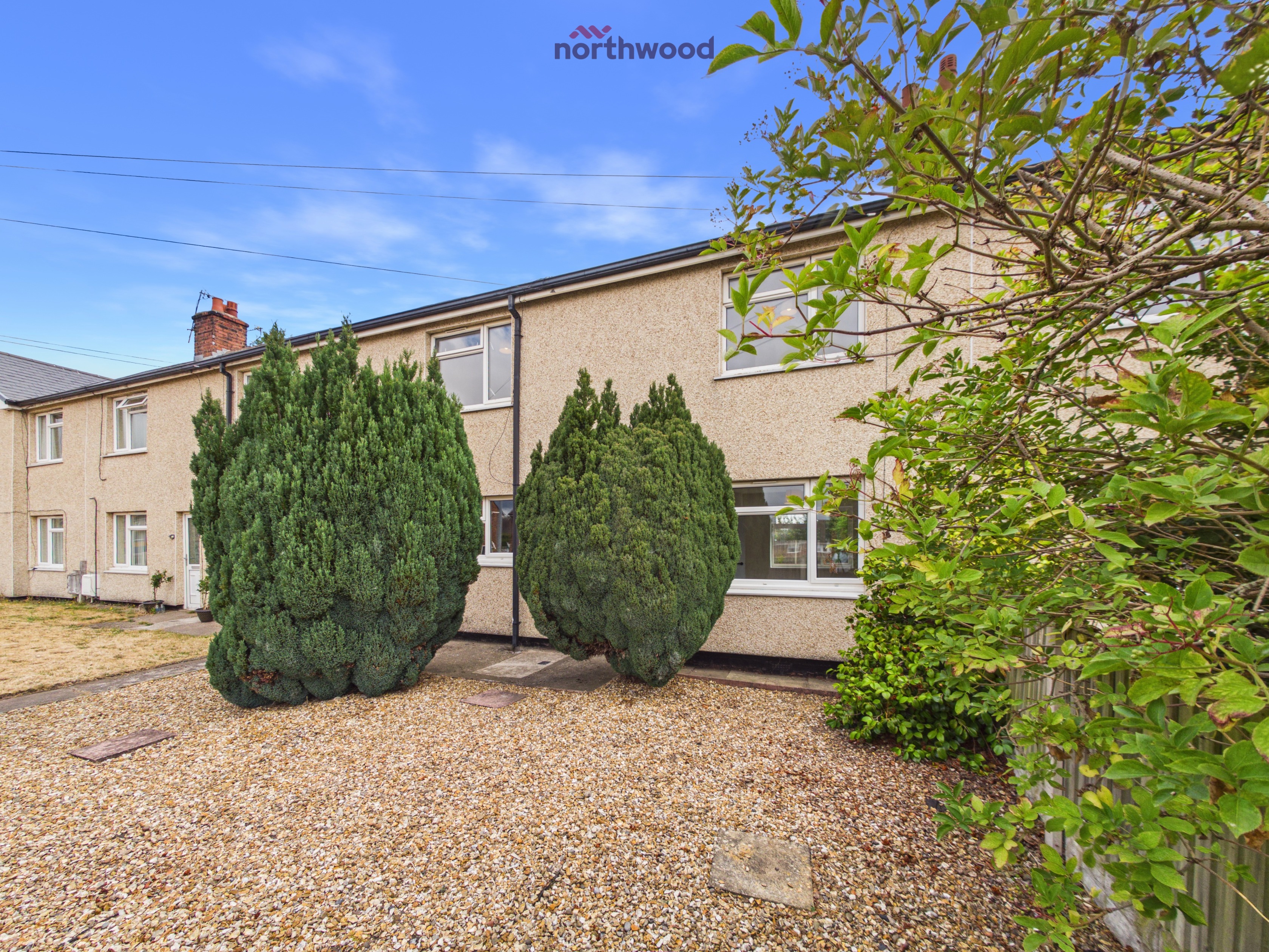 3 bedroom Terraced House Under Offer