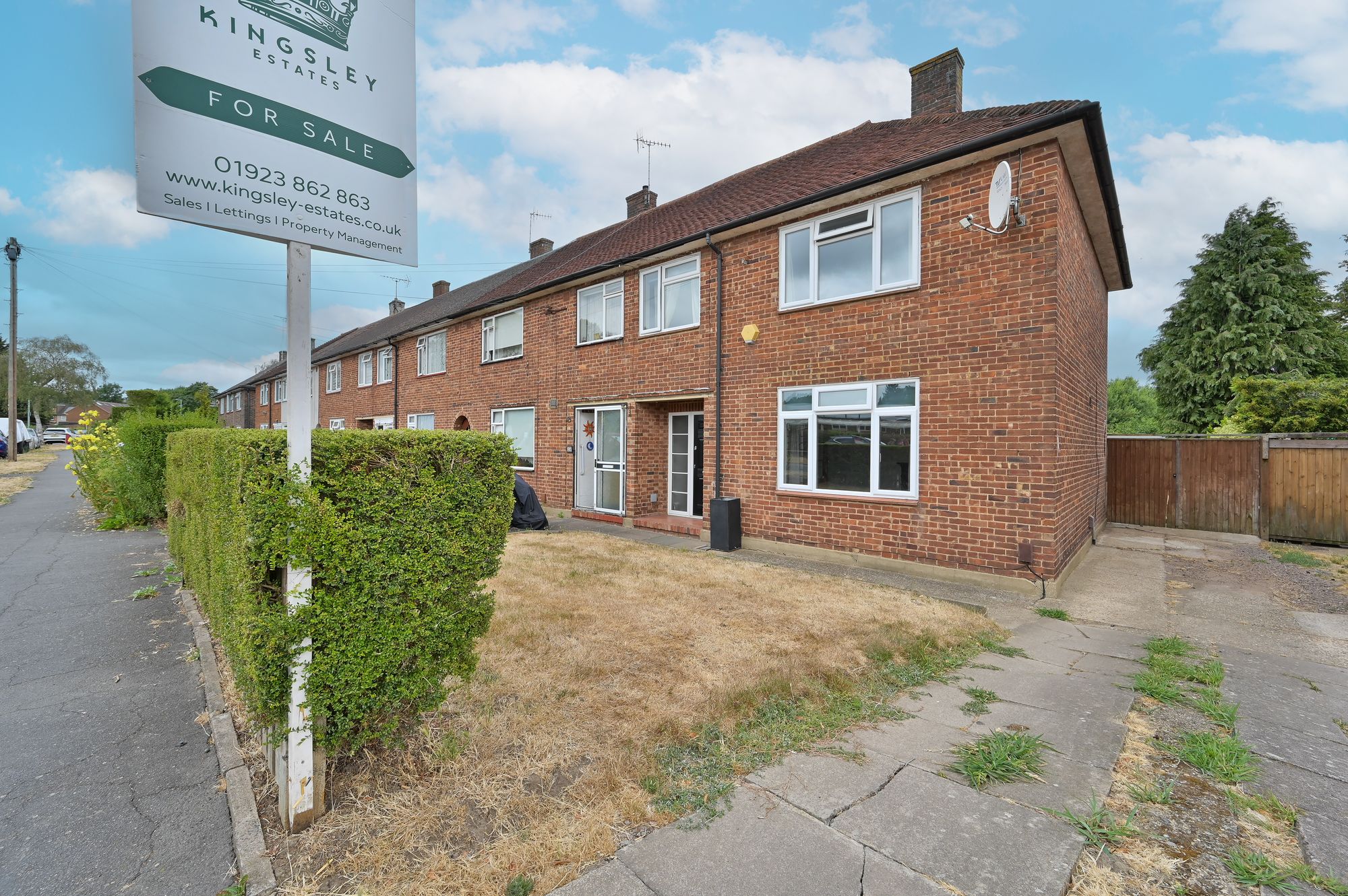 3 bedroom End of terrace house For Sale