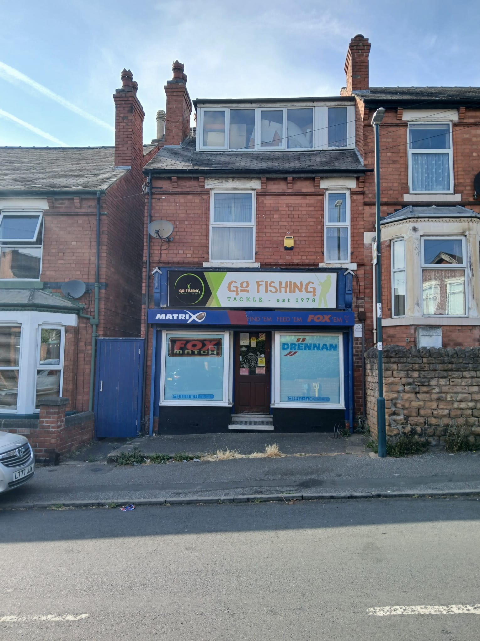  End of terrace house For Sale