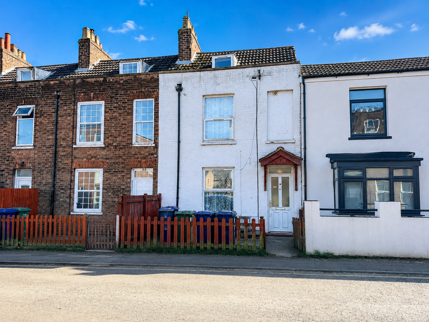  House of Multiple Occupation For Sale
