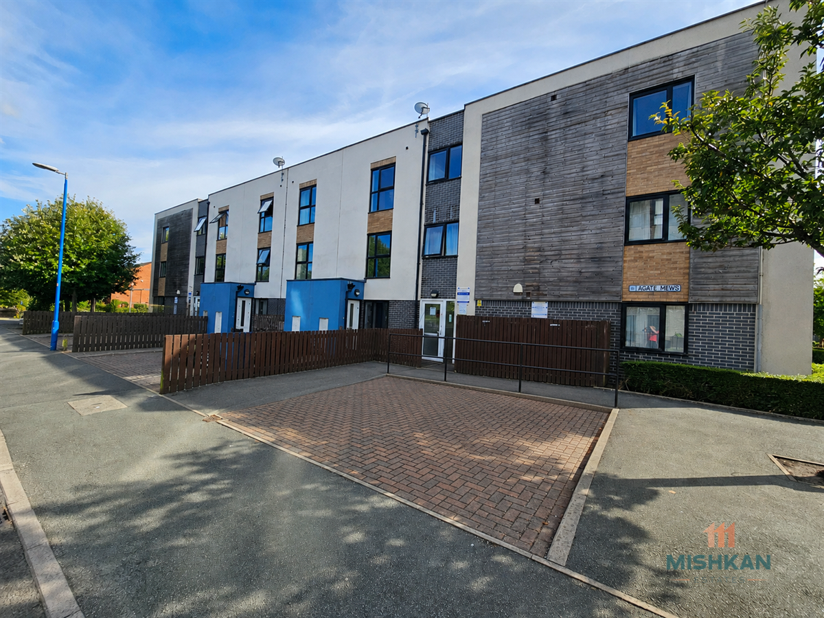 1 bedroom Flat Let