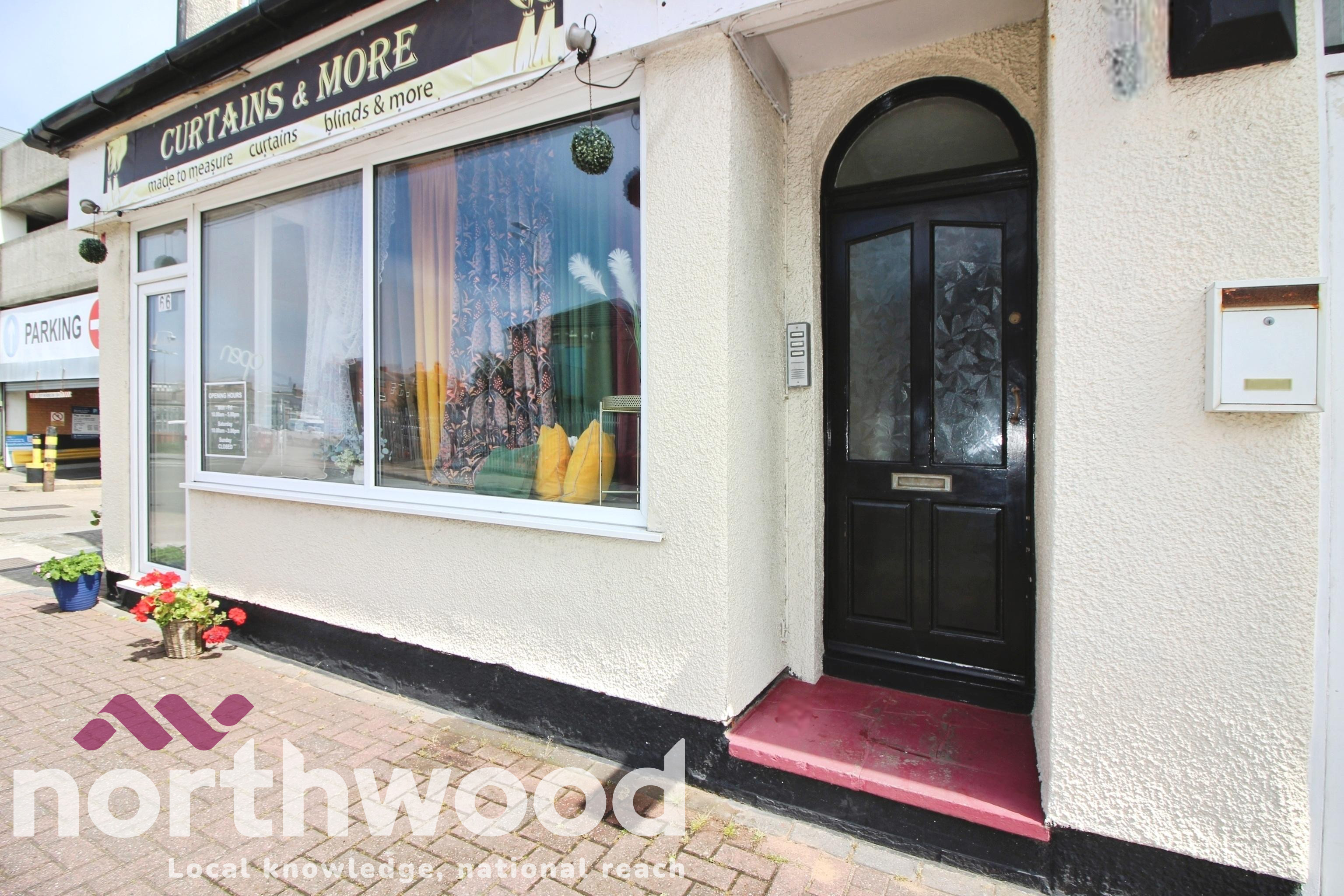 1 bedroom Flat To Let