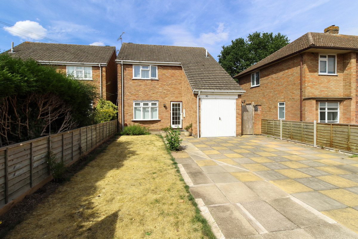 3 bedroom Detached house For Sale