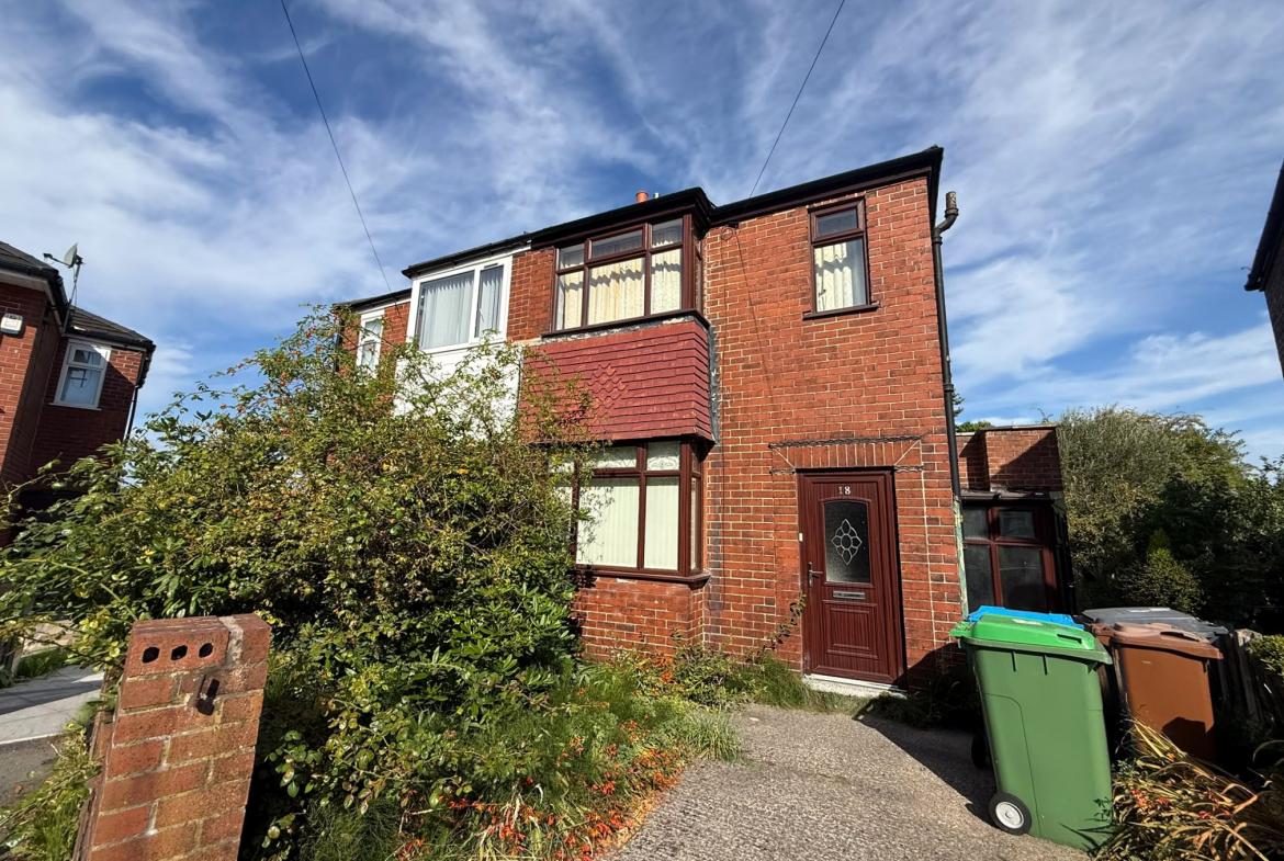 2 bedroom Semi-detached house For Sale