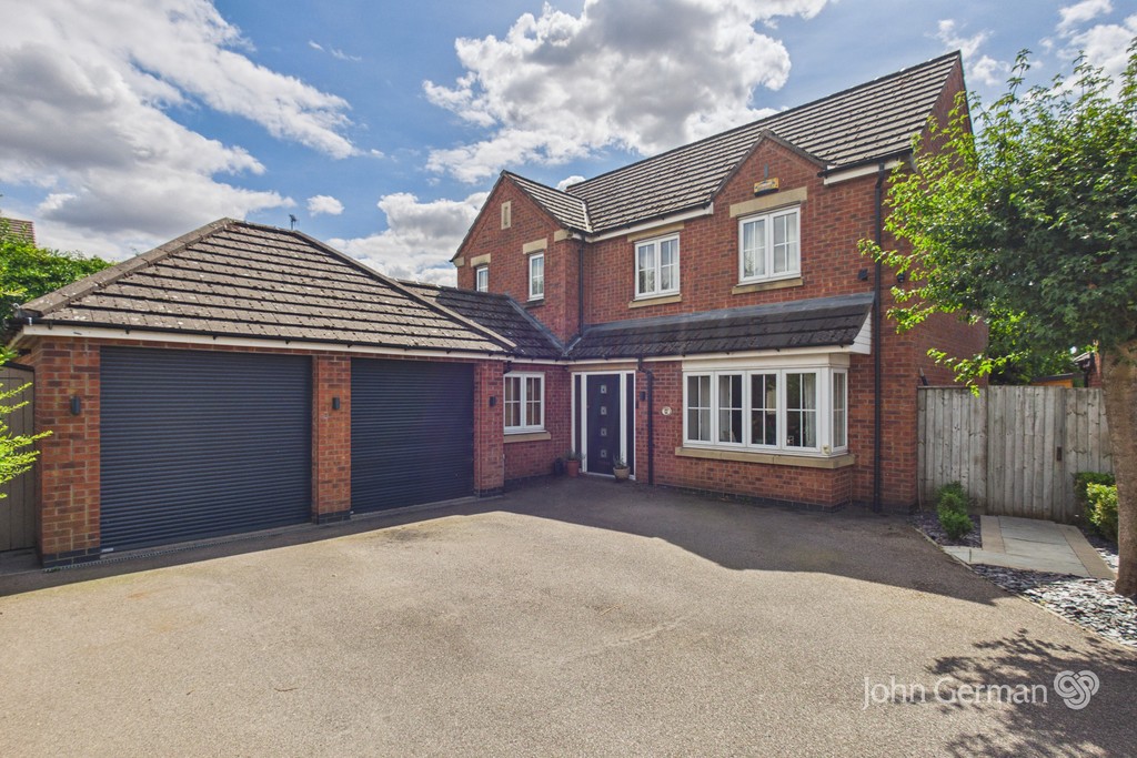 4 bedroom Detached house For Sale