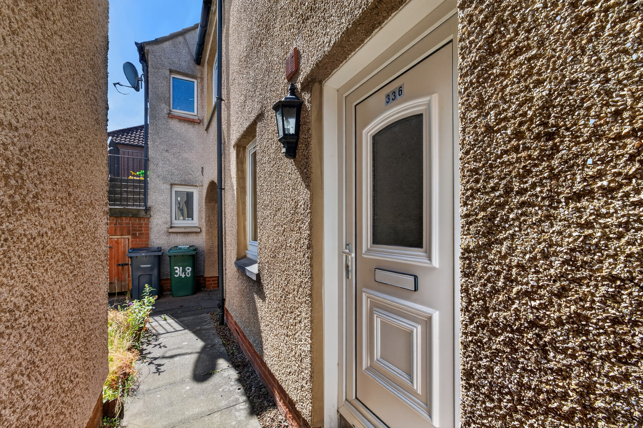 1 bedroom Flat To Let