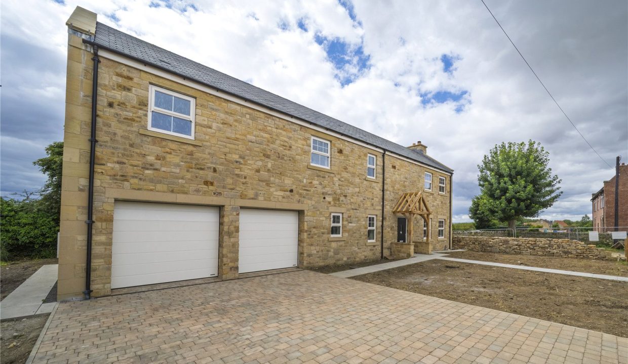 5 bedroom House (unspecified) For Sale