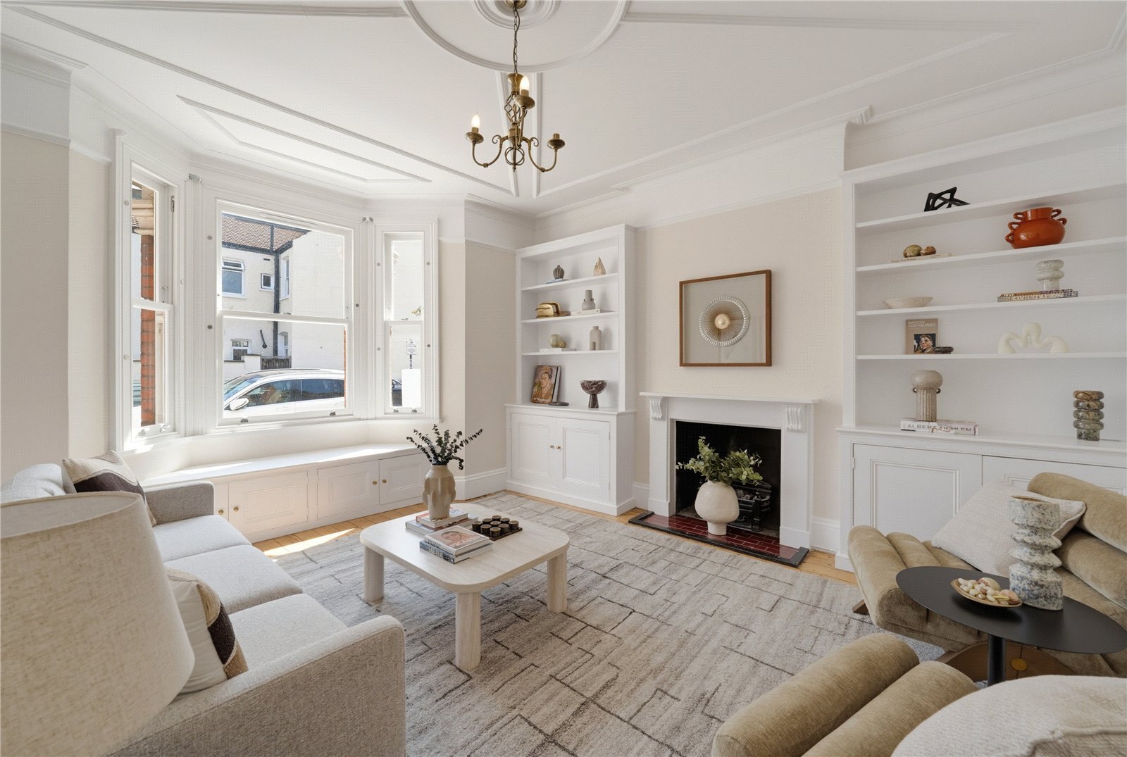 3 bedroom Flat Under Offer