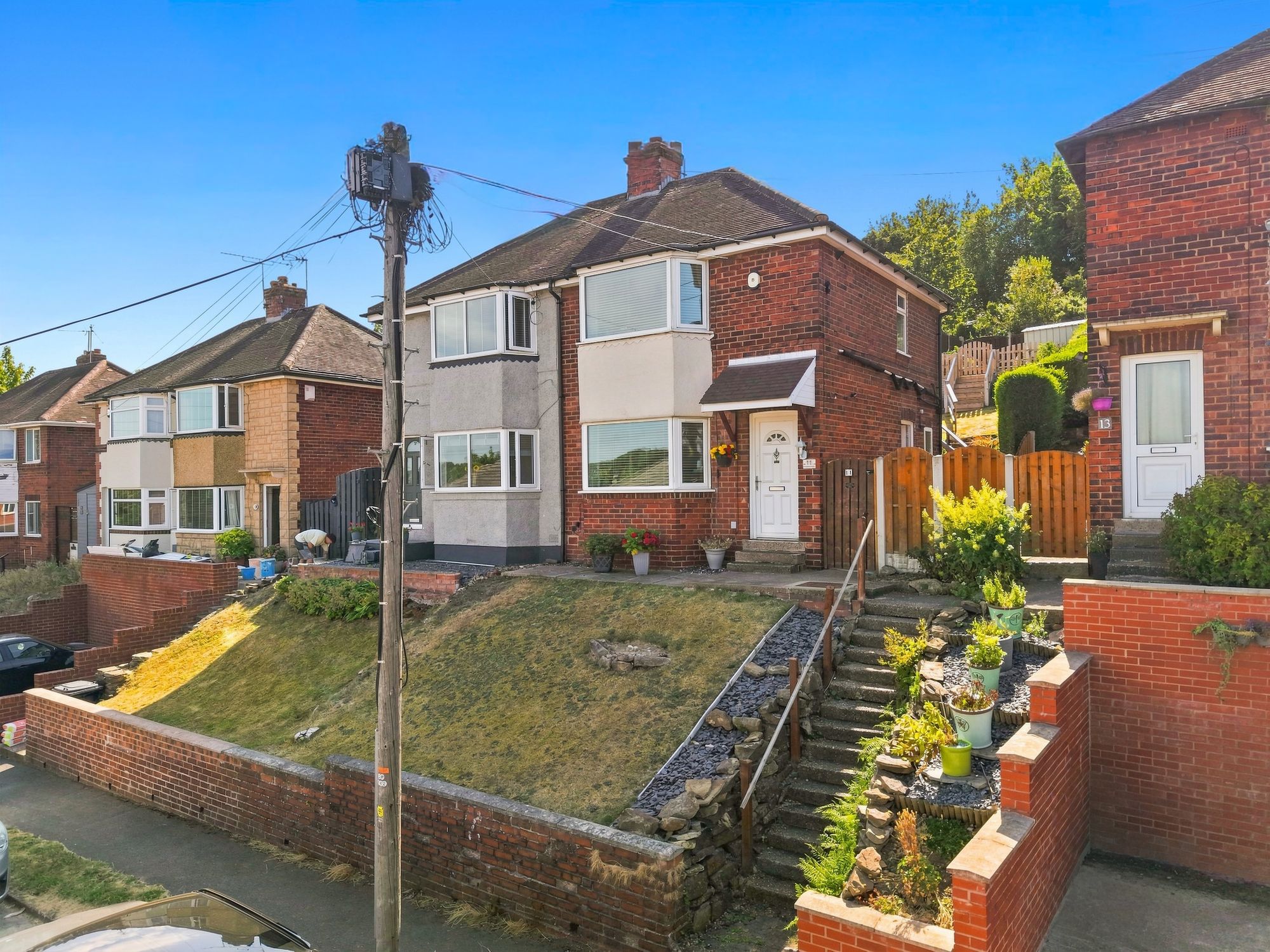 2 bedroom Semi-detached house For Sale